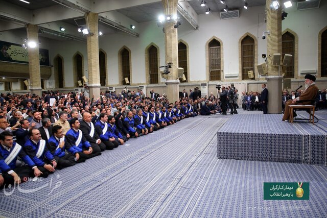 تحریمها ملت ایران را از پا در نمیآورد