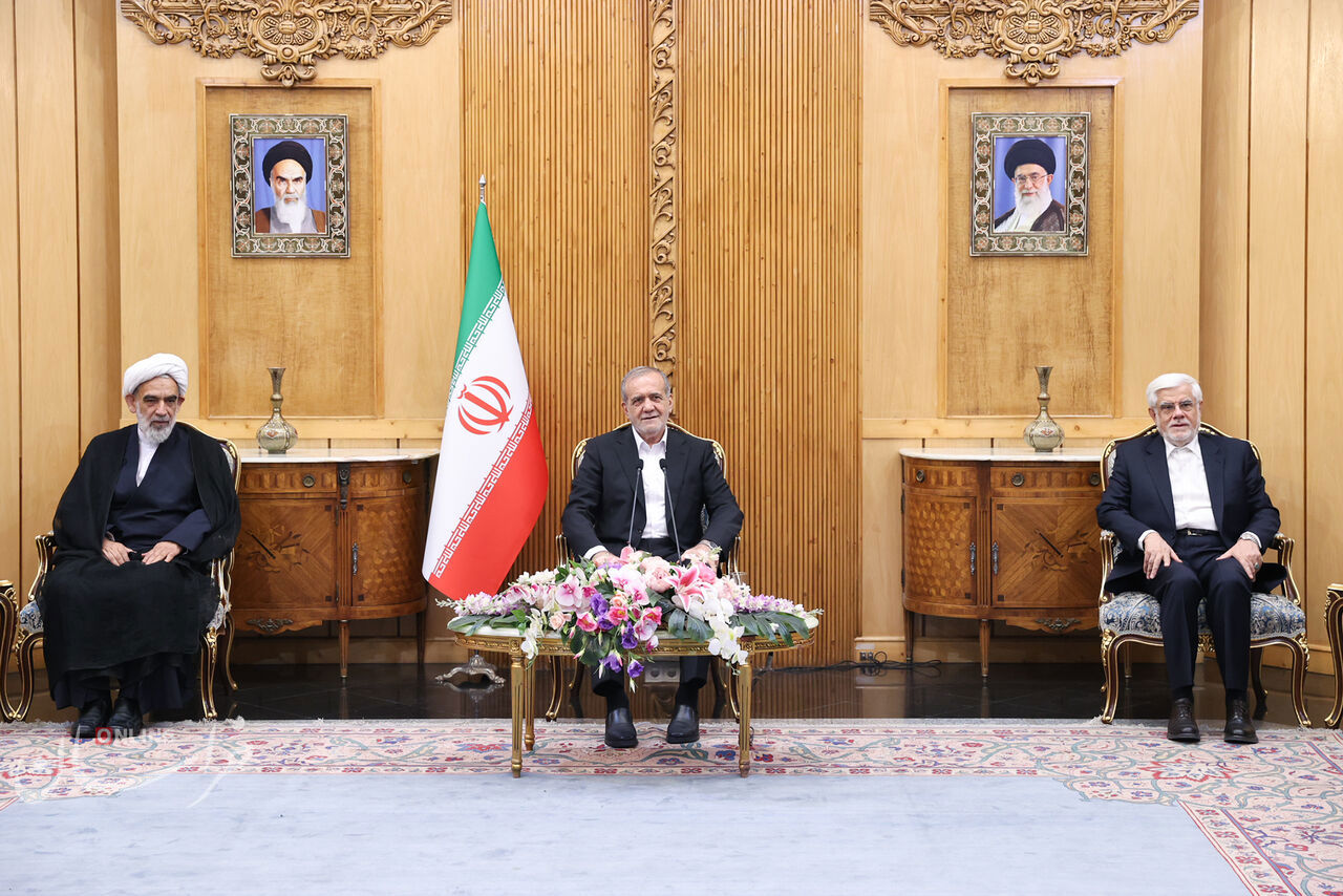رئیسجمهور: امیدوارم در سفر به نیویورک بتوانم صدای مردم کشور باشم