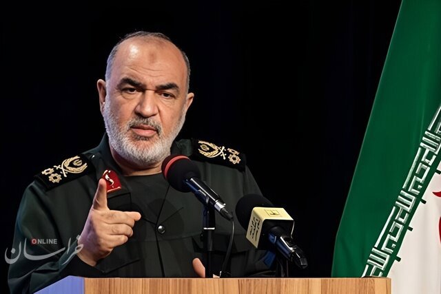 سرلشکر سلامی: برای هر جنگی آمادهایم