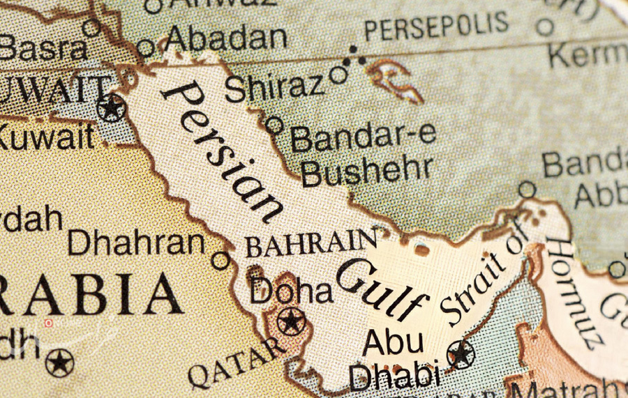 بازی آمریکا با دم شیر